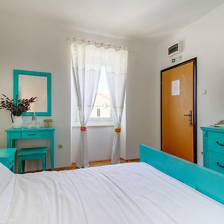 Hotel Sansegus Сусак Екстер'єр фото