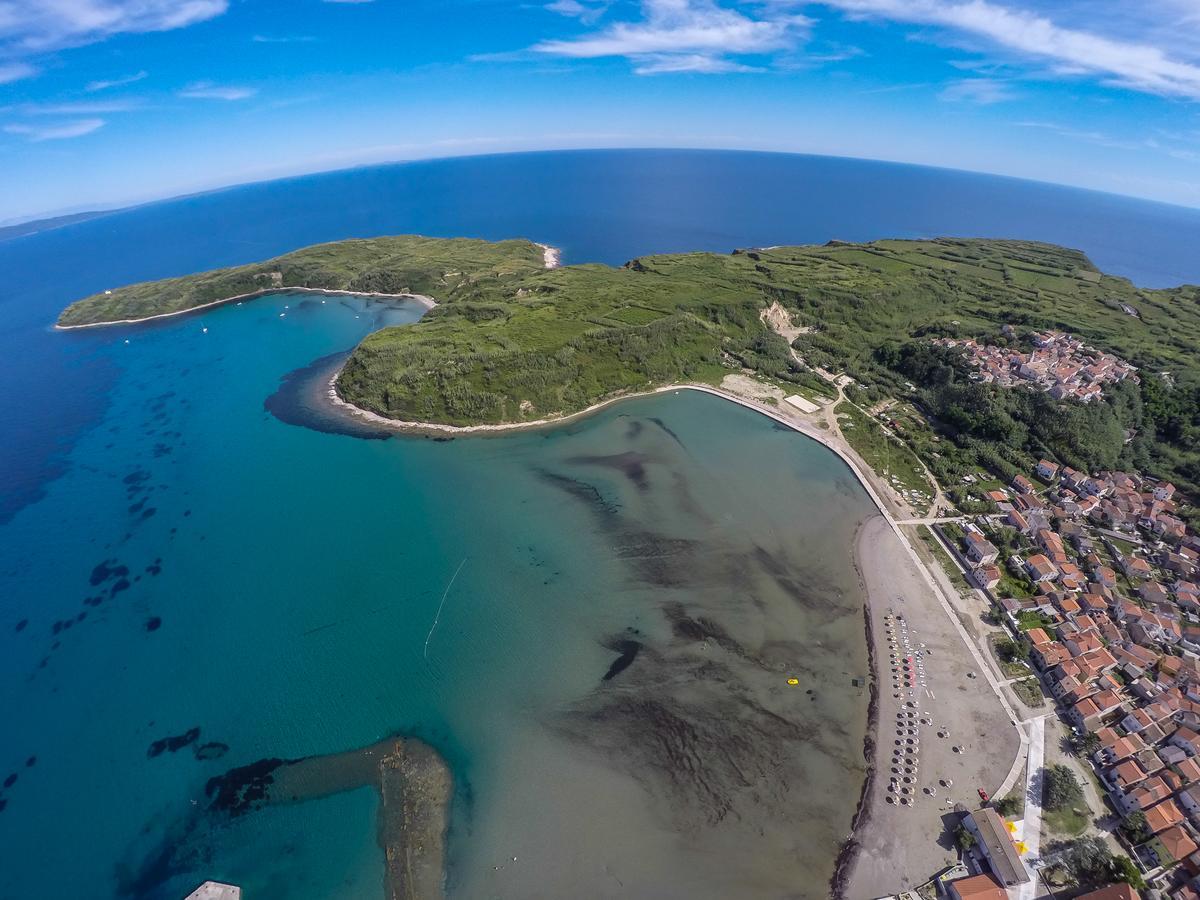 Hotel Sansegus Сусак Екстер'єр фото